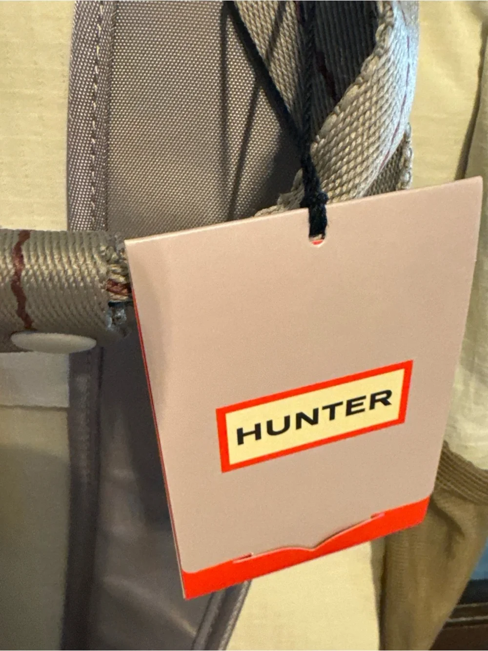 Hunter cream tan